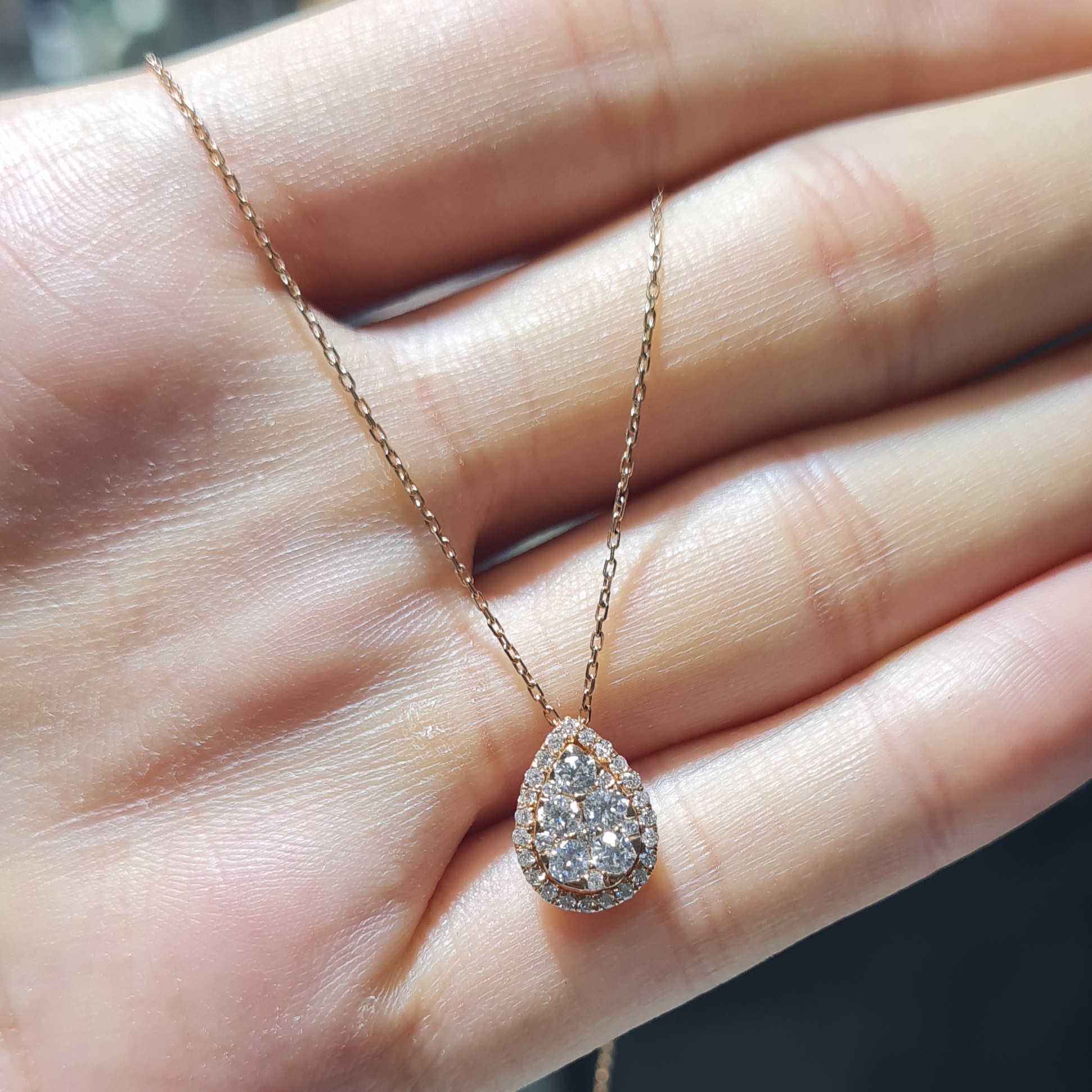 Pırlanta 0,47 Ct Coronet Damla Kolye KR01013