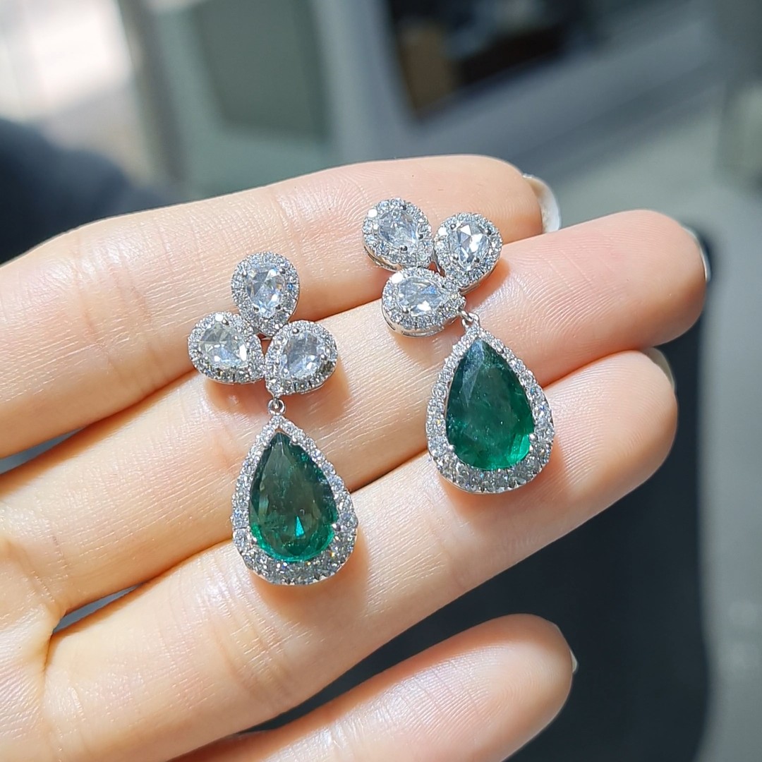 Pırlanta 7,43 Ct Pırlanta & Zümrüt & Elmas Küpe ZL03273