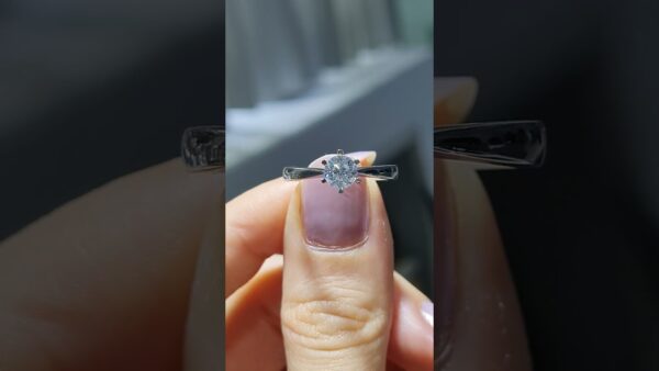 0.61 Ct HRD-Certified Solitaire Diamond Ring product video