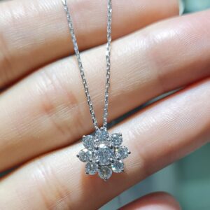 Pırlanta 0,97 Ct Çiçek Kolye KR01042