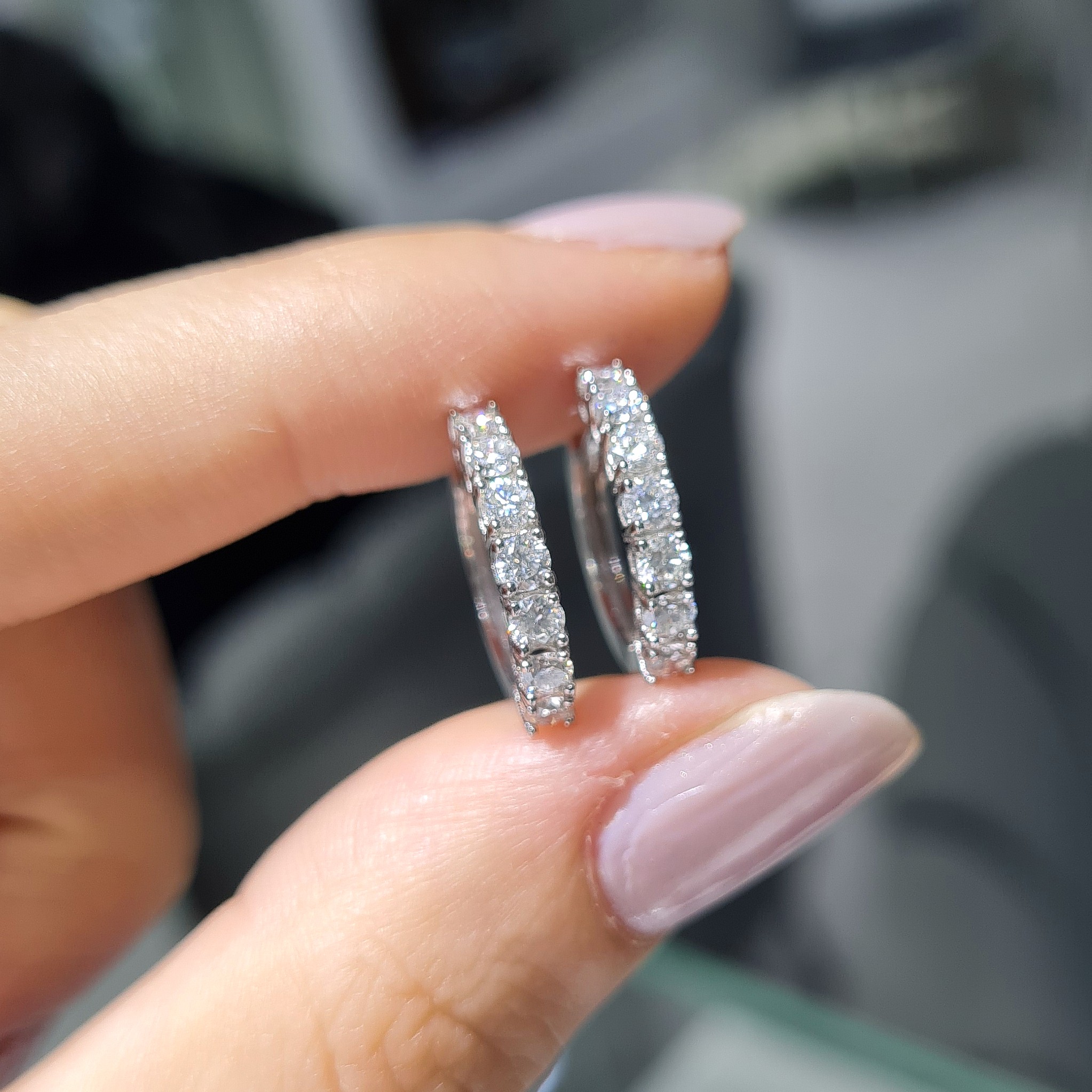 Pırlanta 1,03 Ct Halka Küpe