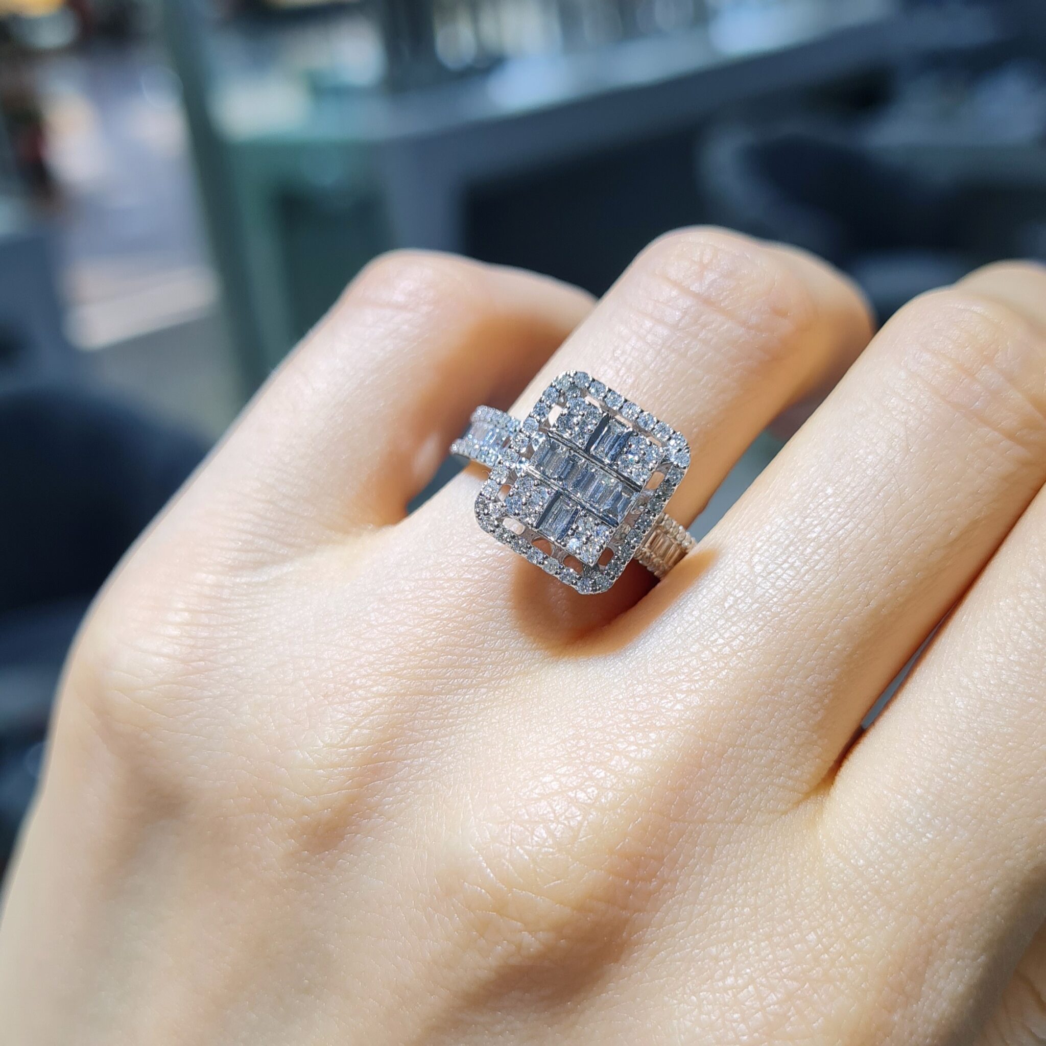 Pırlanta 1,15 Ct Fantezi Baget Yüzük