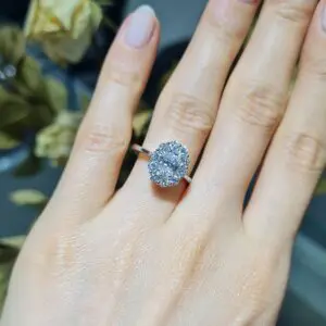 Pırlanta 1,47 Ct D Renk GIA Sertifkalı Oval Tektaş Yüzük YZ11120