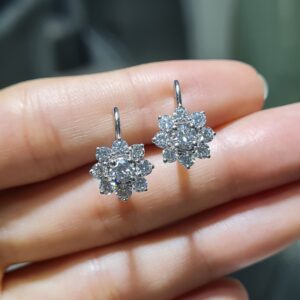 Pırlanta 1,93 Ct Çiçek Küpe KR01037