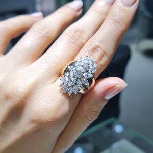 Pırlanta 3,18 Ct Markiz Yüzük KR01043