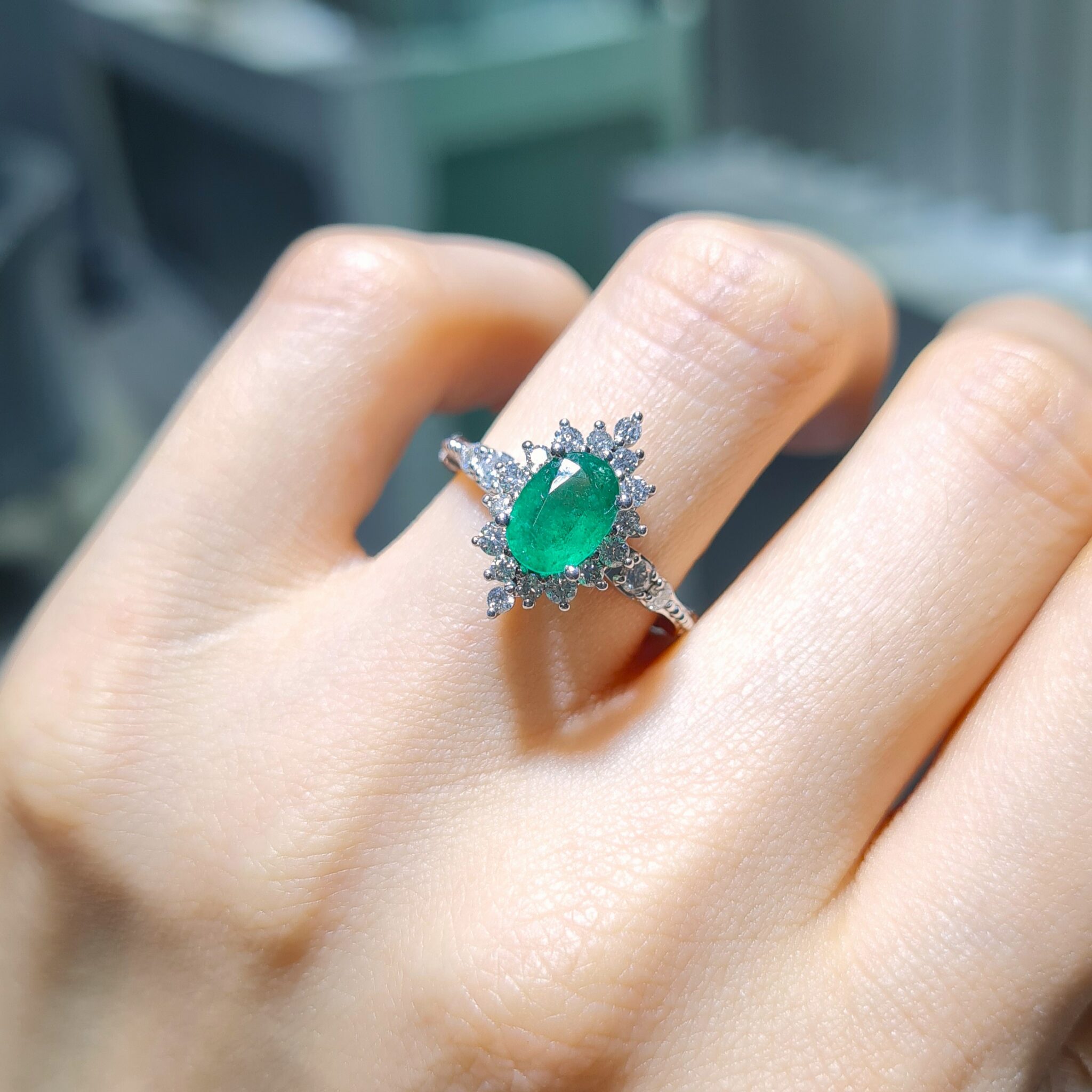 Pırlanta 1,46 Ct Pırlanta & Zümrüt Yüzük - Görsel 2