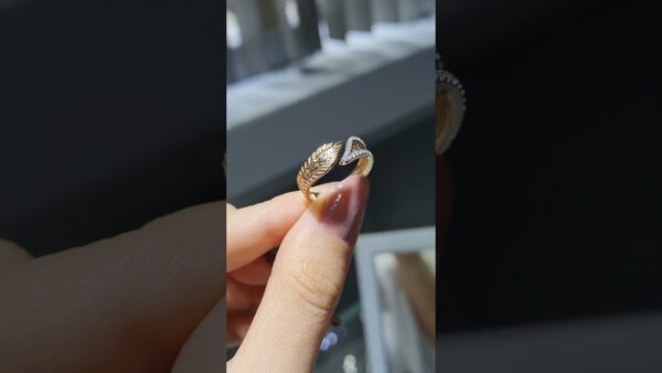 Pırlanta 0,22 Ct Yüzük ürün videosu