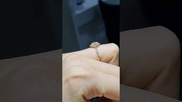 Pırlanta 0,63 Ct HRD Sertifikalı Tektaş Yüzük ürün videosu