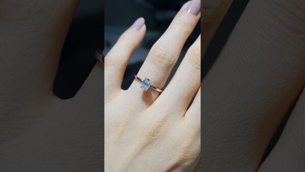 Pırlanta 0,70 Ct Uluslararası GIA Sertifikalı Tektaş Yüzük ürün videosu