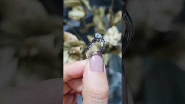Pırlanta 0,70 Ct Uluslararası GIA Sertifikalı Tektaş Yüzük ürün videosu