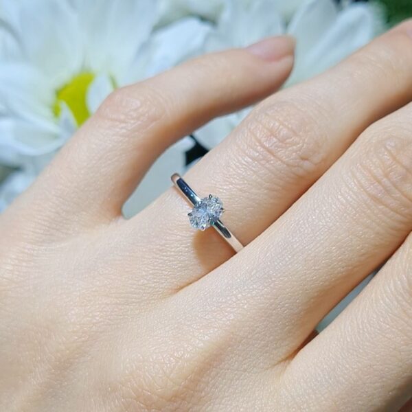 Pırlanta 0,46 Ct GIA Sertifikalı Oval Tektaş Yüzük YZ11191