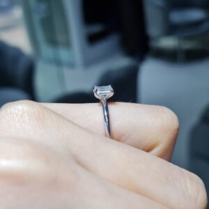 Pırlanta 0,52 Ct GIA Sertifikalı Emerald Kesim Tektaş Yüzük YZ11169-2