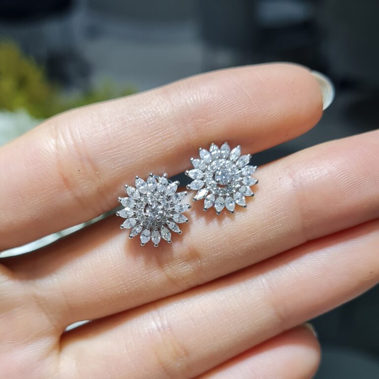 Pırlanta 1,18 Ct Fantezi Küpe KR01083