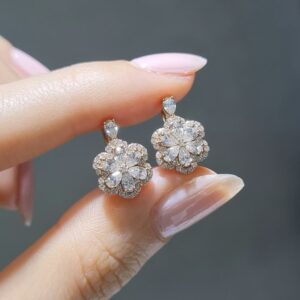 Pırlanta 1,39 Ct Rose Çiçek Küpe KR01096