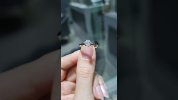 Pırlanta 0,56 Ct GIA Sertifikalı Oval Tektaş Yüzük ürün videosu