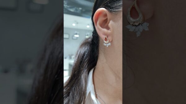 Pırlanta 0,84 Ct Markizli Fantezi Küpe ürün videosu