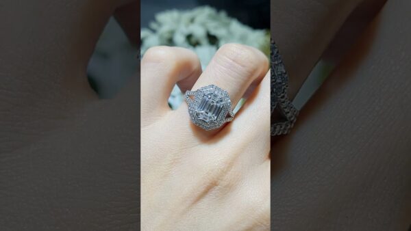Pırlanta 1,43 Ct Baget Yüzük ürün videosu