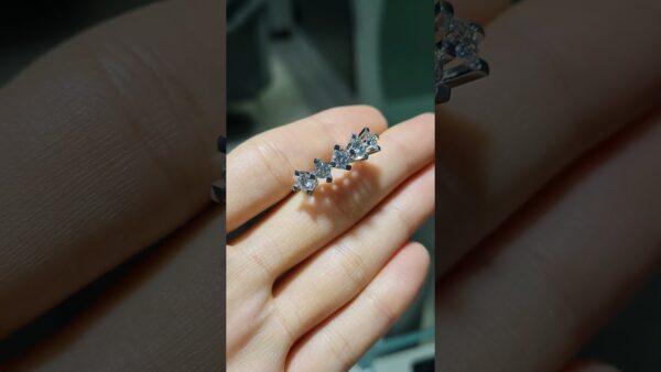 Pırlanta 1,50 Ct HRD Sertifikalı Beştaş Yüzük ürün videosu