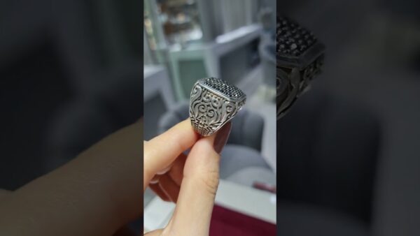 1.90 Ct Siyah Diamond-Set Silver Ring product video
